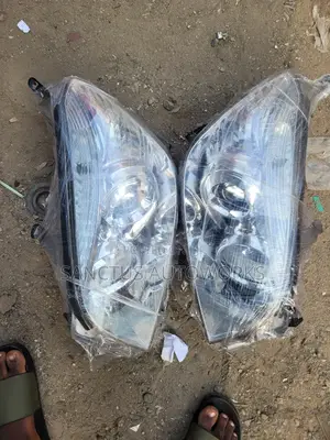 Headlight Toyota Rav4 2008 Europe Model