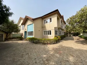 5bdrm Duplex in Judges Quarters, Gwarinpa for sale