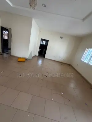 3bdrm Apartment in Ayilara, Oluyole Estate for rent