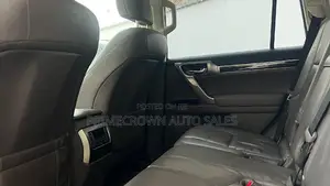 Toyota RAV4 Limited V6 2008 White