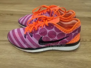 Nike Free 5.0 Sneakers