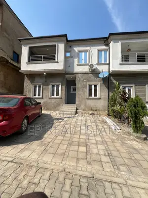 4bdrm House in Karmo for sale