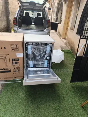 Maxi Dishwasher Model Wqp12-5201m - Sealed Brand New