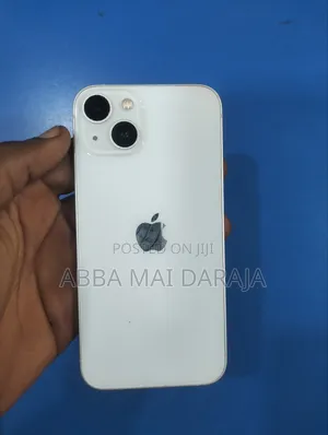 Apple iPhone 13 128 GB White
