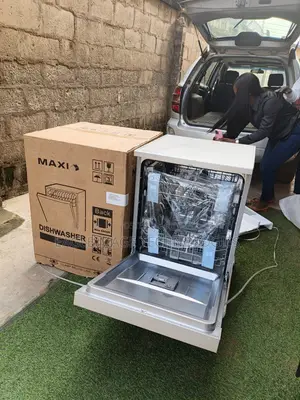 Brand New Maxi 12-Place Automatic Dishwasher Wqp12-5201m