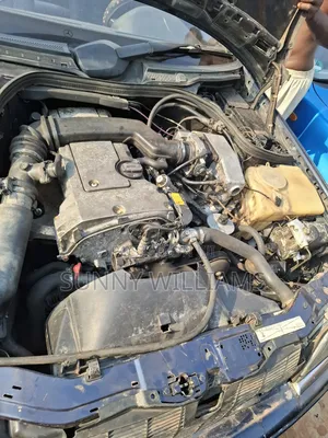 Mercedes-Benz C180 2002 Blue