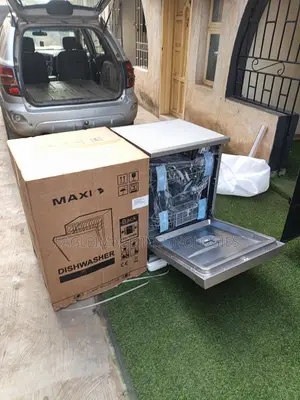 Brand New Maxi Dish Washer Wqp12-5201m for Modern Kitchen