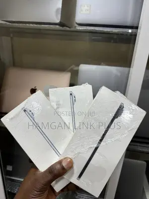 New Apple iPhone Air 256 GB Black