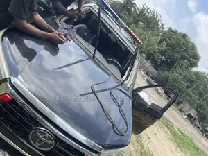 Front Windscreen Glass for Toyota Hilux 2010 Available