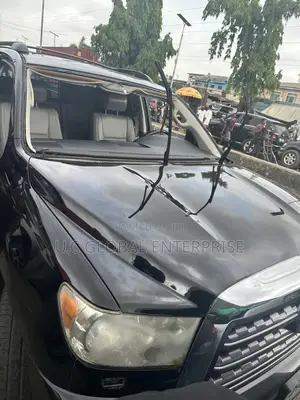 Front Windscreen Glass for Toyota Sequoia 2010 Available