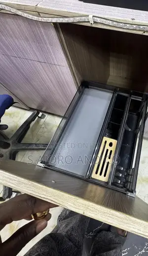 Built-in Cabinet Multi-purpose Pull-out Glass And Wired Spice Rack