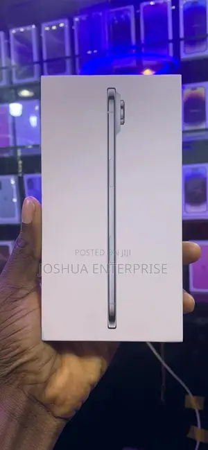 New Apple iPhone Air 256 GB Blue