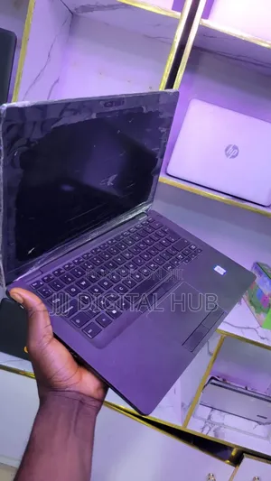 Laptop Dell Latitude 5401 8GB Intel Core I7 SSD 256GB