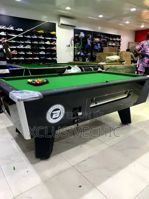 7- Foot Snooker Pool Table With Double Accessories