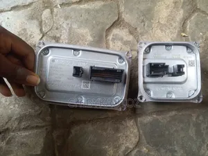 Head Light Module/Charger for Gle 2019