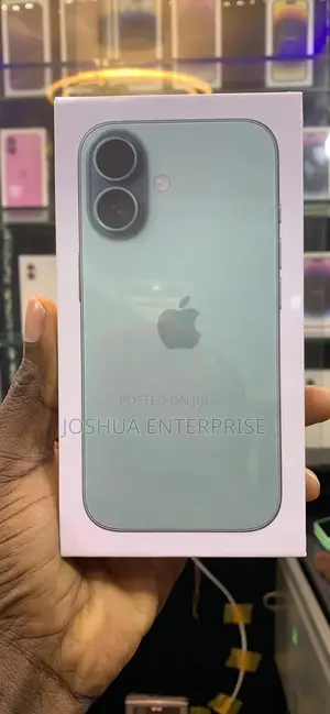 New Apple iPhone 16 128 GB Green