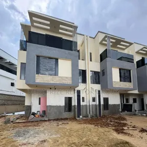 4bdrm Duplex in Ikeja Gra Lagos for sale