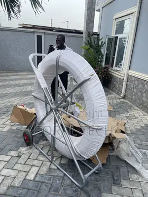 Cable Stagger / Fiber Glass Duct Rodder (100m, 150m, 200m, 300m)