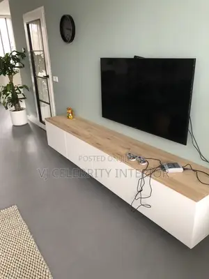 Brand New 8ft White and Brown HDF Console With Led Light