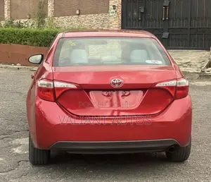 Toyota Corolla 2014 Red