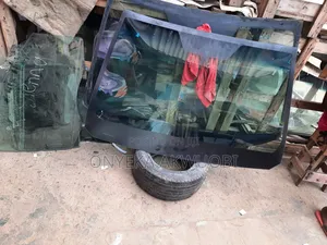 Toyota Matrix 2005 Windscreen