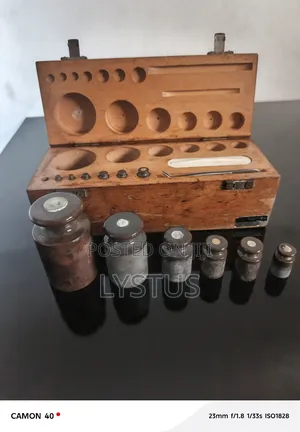 1g - 1kg Set Of Weights In Wooden Box