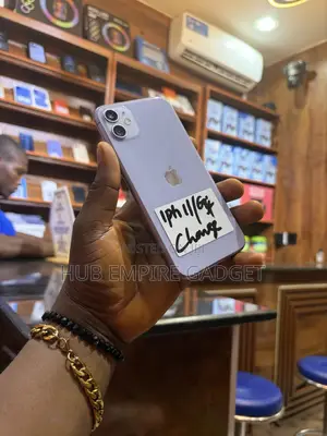 Apple iPhone 11 64 GB Purple