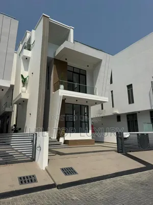 5bdrm Duplex in Osapa london for sale