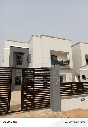 4bdrm Duplex in Life Camp for rent