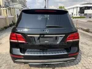 Mercedes-Benz GLE-Class 2017 Black