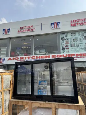 3 Door Back Bar Chiller / Beer Cabinet/ Wine Chiller/ Underbar