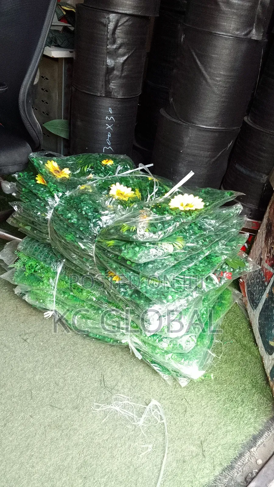 Artificial Flower Wall Mat