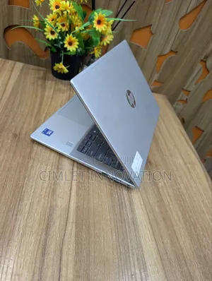 Laptop HP ProBook 440 16GB Intel Core Ultra 5 SSD 512GB