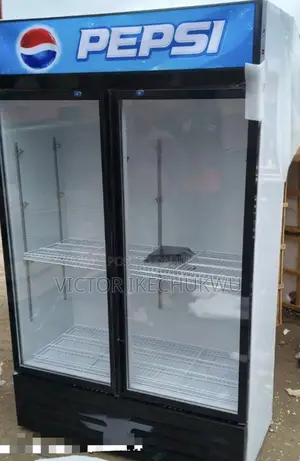 Double Door Display Chiller