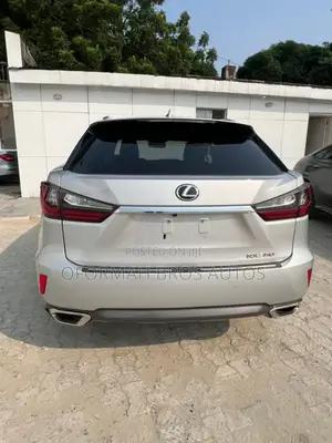 Lexus RX 350L Luxury AWD 2019 Silver