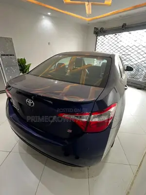 Toyota Corolla S 4dr Sedan (1.8L 4cyl CVT) 2014 Blue