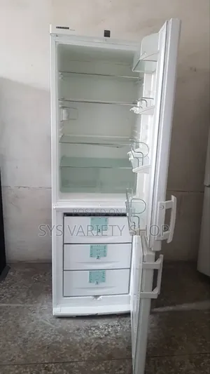 Liebherr 339l Refrigerator