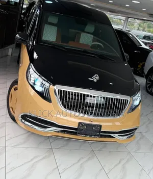 Mercedes-Benz V-Class 2024 Gold