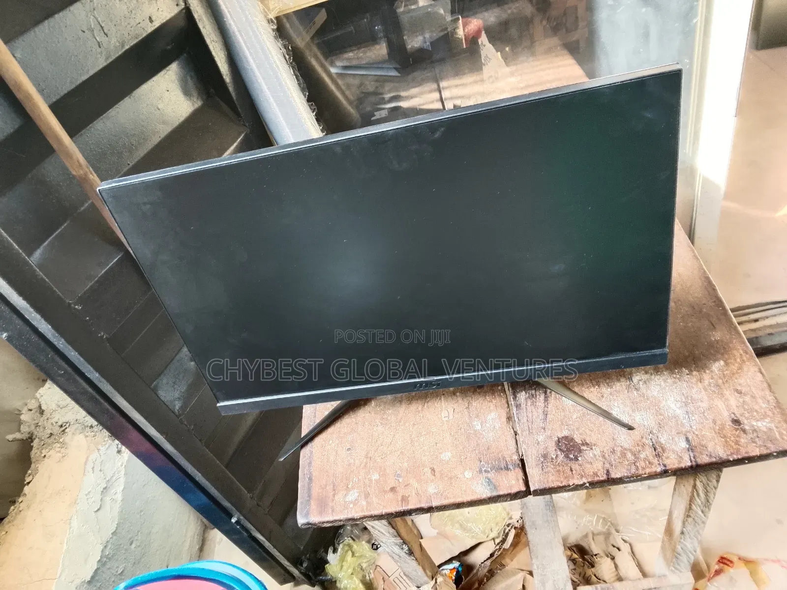24 Inches Msi