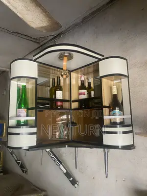 Hanging Wine Bar.