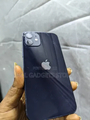 Apple iPhone 12 64 GB Black