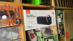 Yoobao En200w – 52,800 Mah / 200 Wpower Station(Portable Power Bank)