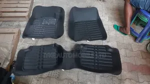 Foot Mat Hilux Leather 2020