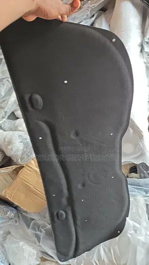 Bonnet Mat for Venza 2008/2012/2015