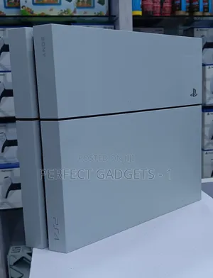 Playstation 4 Fat