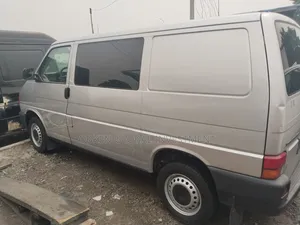 Volkswagen Transporter 2005 Grey