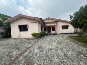22 Plots Facing Mushin/Oshodi Expressway