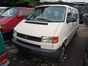 Volkswagen Transporter 2003 White