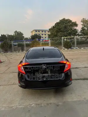 Honda Civic LX Hatchback 2018 Black