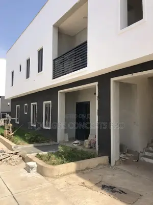 3bdrm Townhouse/Terrace in New Estate In, Lugbe District for Sale